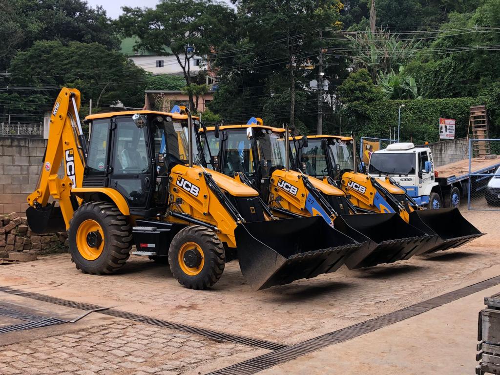 A Evolução das Máquinas Pesadas e da Construção Civil